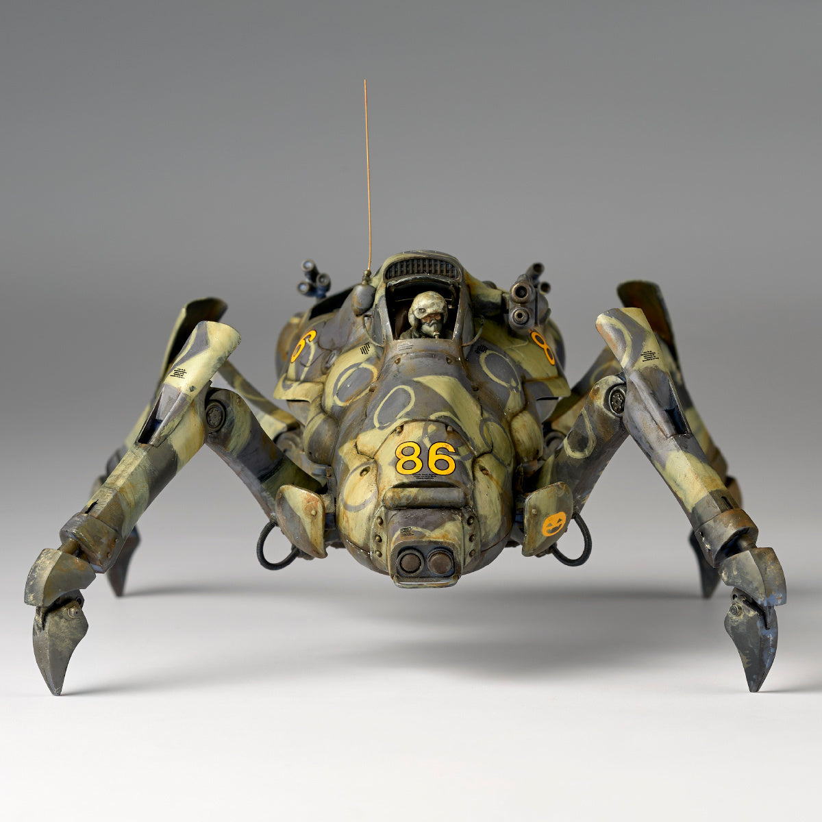 PRE-ORDER: 1/35 ARTPLA Sturmkäfer & Pamela Amsel – Maschinen Krieger Figure Set (Kaiyodo)