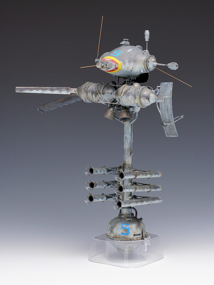 WAVE Ma.K 1/20 Ninja — Lunar Recon Variant (Kit Only)