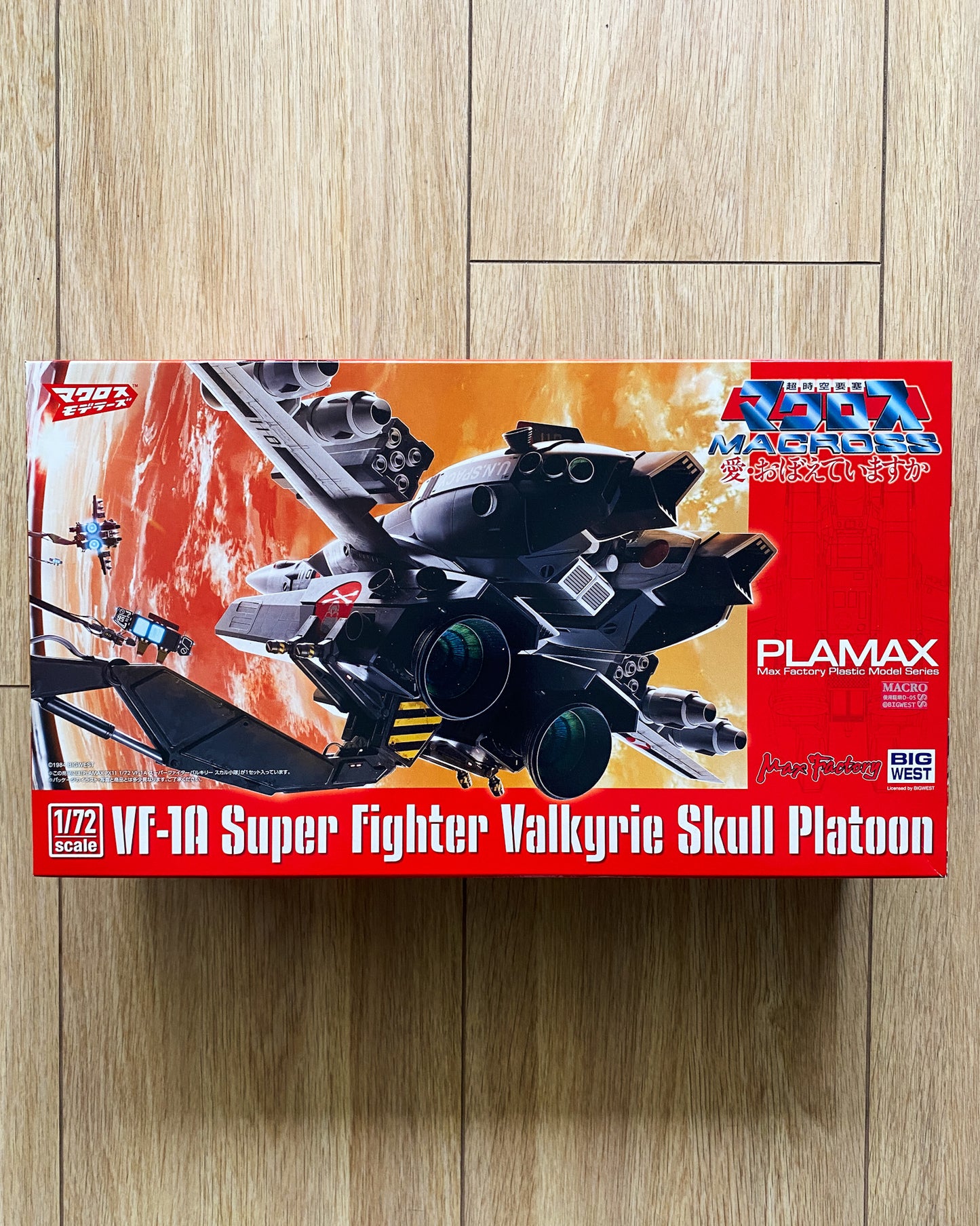 Max Factory Plamax 1/72 Macross VF-1A Super Fighter Valkyrie Skull Platoon — Kit Only