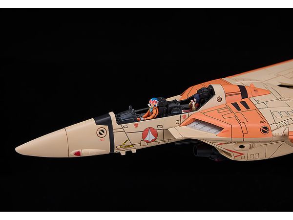 PLAMAX 1/72 VF-1D Fighter Valkyrie (Macross)